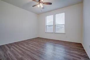 217 La Dera Dr, Liberty Hill, TX 78642 - Photo 9