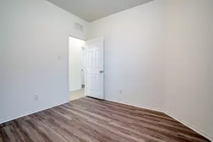 217 La Dera Dr, Liberty Hill, TX 78642 - Photo 13