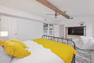 405 Lake View Dr, Spicewood, TX 78669 - Photo 13