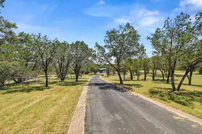 405 Lake View Drive, Spicewood, TX 78669 - Photo 23