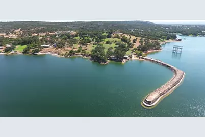 206 Forest Drive, Buchanan Dam, TX 78609 - Photo 3