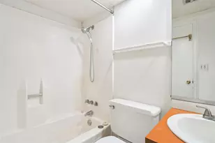 5802 Circulo Dr, Lago Vista, TX 78645 - Photo 17