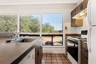 5802 Circulo Dr, Lago Vista, TX 78645 - Photo 5