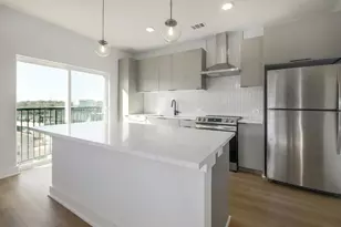 2500 Longview St, Austin, TX 78705 - Photo 9