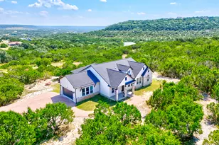 101 S Creek Cir, Bertram, TX 78605 - Photo 25