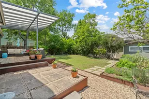 1704 W 34th St, Austin, TX 78703 - Photo 25