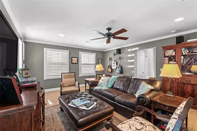 1704 W 34th Street, Austin, TX 78703 - Photo 11