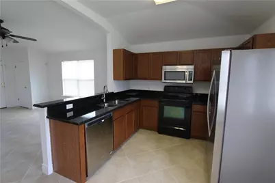 215 Jennifer Lane, Bastrop, TX 78602 - Photo 5