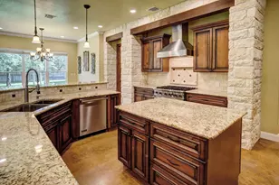 115 Pine Point Cove, Elgin, TX 78621 - Photo 13