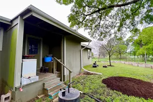 2700 County Rd 305, Jarrell, TX 76537 - Photo 3
