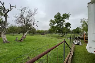 2700 County Rd 305, Jarrell, TX 76537 - Photo 7