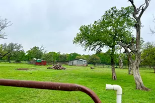 2700 County Rd 305, Jarrell, TX 76537 - Photo 9