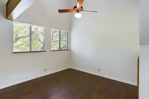 1735 Spyglass Dr, Austin, TX 78746 - Photo 11