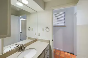 1735 Spyglass Dr, Austin, TX 78746 - Photo 23