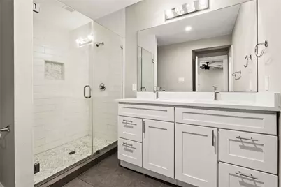 2600 Rogge Lane, Austin, TX 78723 - Photo 23