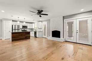 2600 Rogge Ln, Austin, TX 78723 - Photo 7