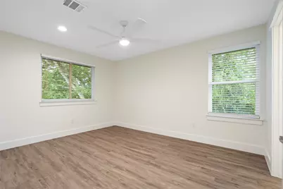 5702 Palo Blanco Lane #B, Austin, TX 78744 - Photo 19