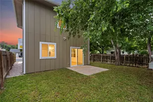 5702 Palo Blanco Ln, Austin, TX 78744 - Photo 25