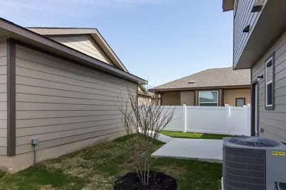 18404 Cumberland Gap Boulevard, Pflugerville, TX 78660 - Photo 27