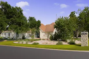 21 Cousteau Ln, Austin, TX 78746 - Photo 1