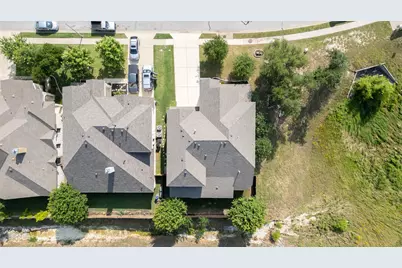 2445 Bowen Street, Leander, TX 78641 - Photo 19