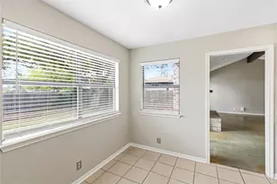 10511 Mourning Dove Dr, Austin, TX 78750 - Photo 15