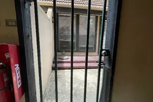 2110 Rio Grande St, Austin, TX 78705 - Photo 3