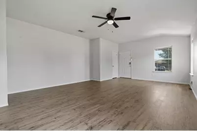 5800 Maciver Drive SW, Austin, TX 78754 - Photo 7