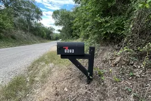 1976 Old Kelley Rd, Lockhart, TX 78644 - Photo 1