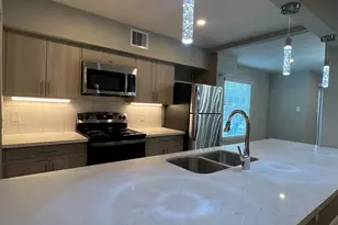 8001 Woodway Dr, Houston, TX 77063 - Photo 7