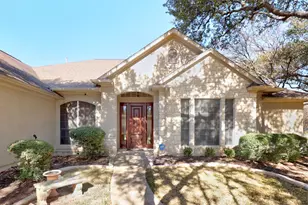30408 La Quinta Dr, Georgetown, TX 78628 - Photo 5
