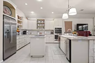 30408 La Quinta Dr, Georgetown, TX 78628 - Photo 17