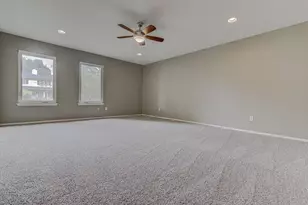 12430 Wycliff Ln, Austin, TX 78727 - Photo 23