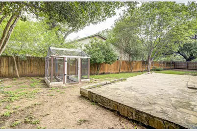 12430 Wycliff Lane, Austin, TX 78727 - Photo 33