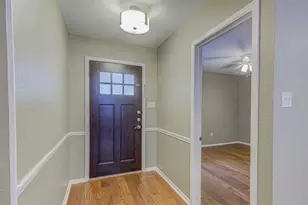 12430 Wycliff Ln, Austin, TX 78727 - Photo 7