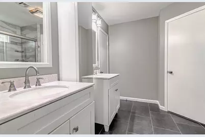 12430 Wycliff Lane, Austin, TX 78727 - Photo 25