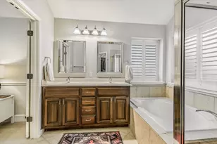 11109 Cap Stone Dr S, Austin, TX 78739 - Photo 17