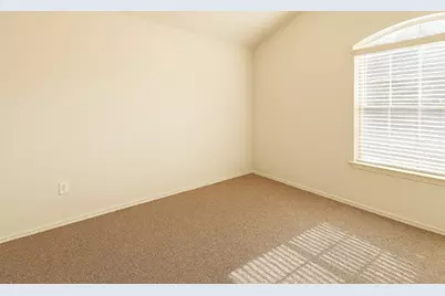 208 Durata Drive, San Marcos, TX 78666 - Photo 9