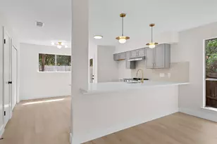 1707 Waterloo Tr, Austin, TX 78704 - Photo 9