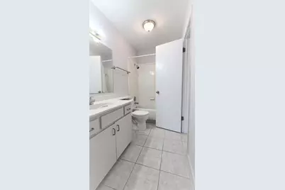 106 E 30th Street #308, Austin, TX 78705 - Photo 17