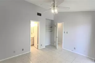 106 E 30th St, Austin, TX 78705 - Photo 13