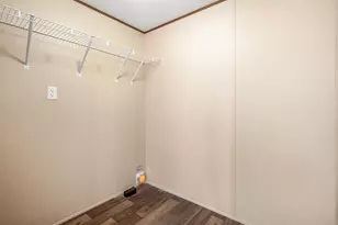 121 Sunflower rd, Dale, TX 78616 - Photo 9