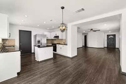 7525 Springtime Trail, Austin, TX 78747 - Photo 11