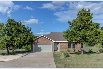 135 Valle Verde Drive, Del Valle, TX 78617 - Photo 1