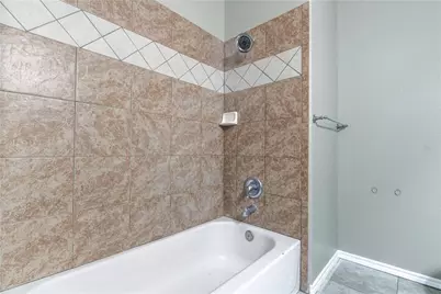 135 Valle Verde Drive, Del Valle, TX 78617 - Photo 13