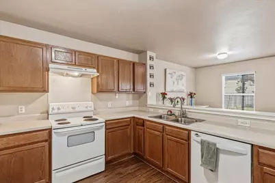 12705 Saint Mary Drive, Manor, TX 78653 - Photo 11