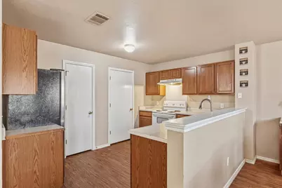 12705 Saint Mary Drive, Manor, TX 78653 - Photo 9