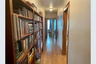 592 E Hempstead, Giddings, TX 78942 - Photo 19