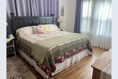 592 E Hempstead, Giddings, TX 78942 - Photo 13