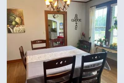 592 E Hempstead, Giddings, TX 78942 - Photo 5